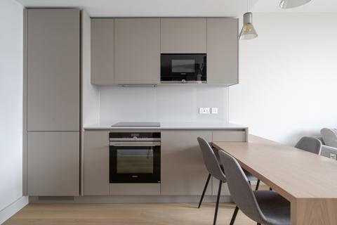 1 bedroom flat to rent, Canalside Walk London W2