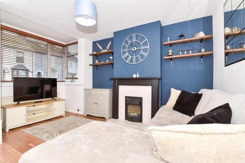 4 bedroom terraced house for sale, Bramley Road, Snodland ME6