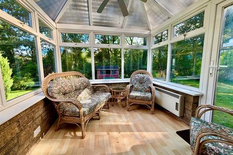 undefined, Oaks Avenue, High Peak SK22
