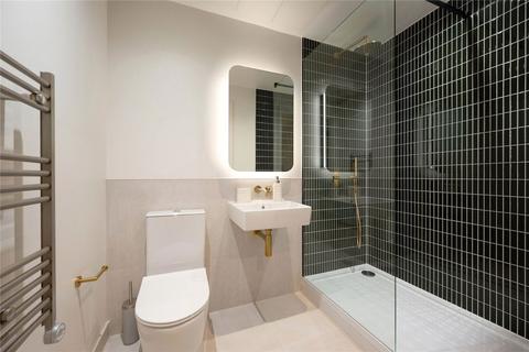 2 bedroom flat to rent, Riverscape Walk, London E16