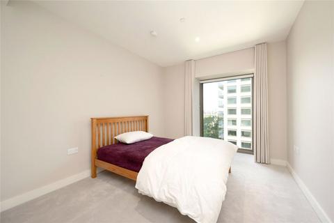 2 bedroom flat to rent, Riverscape Walk, London E16