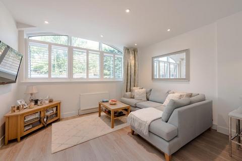 Ridgmont Road, St. Albans