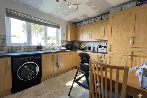 undefined, Beanley Close, Luton, Bedfordshire, LU2 9UL