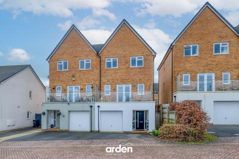 3 bedroom semi-detached house for sale, Payton Street, Cofton Hackett, B45
