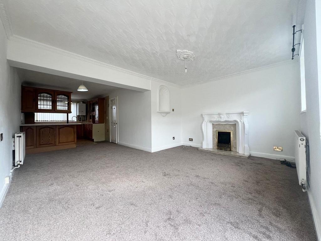 Lounge /Kitchen
