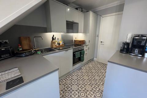 undefined, Llandaff Road, CARDIFF
