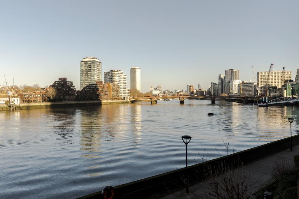 Riverside-Court-16