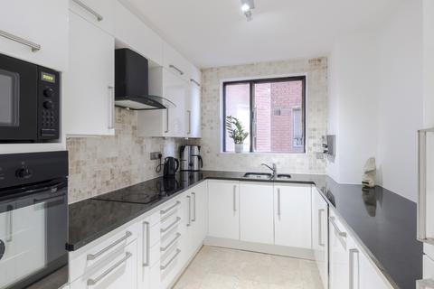 3 bedroom apartment to rent, Nine Elms Lane London SW8