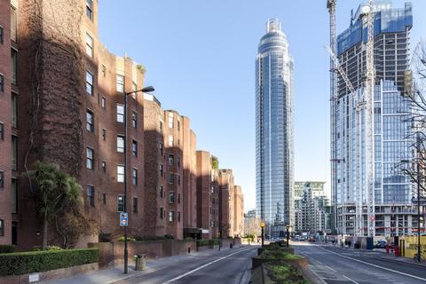 3 bedroom apartment to rent, Nine Elms Lane London SW8