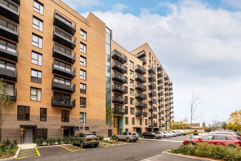undefined, Hayes Village, Hayes UB3