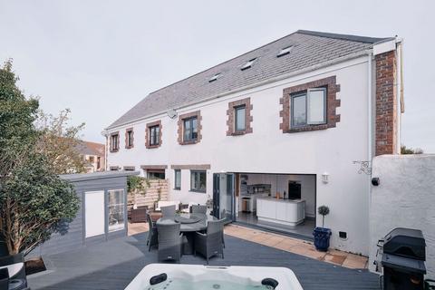 undefined, La Route du Mont Mado, Jersey JE3