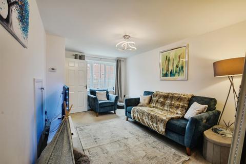 undefined, Hawthorn Close, Boston