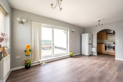 1 bedroom flat for sale, Butterfly Court, East Ham, London, E6