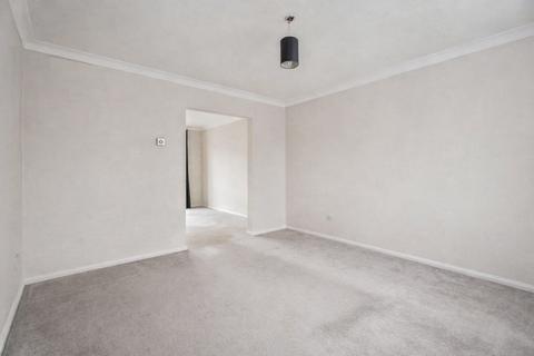 undefined, Grove Court, Beaconsfield, Buckinghamshire, HP9