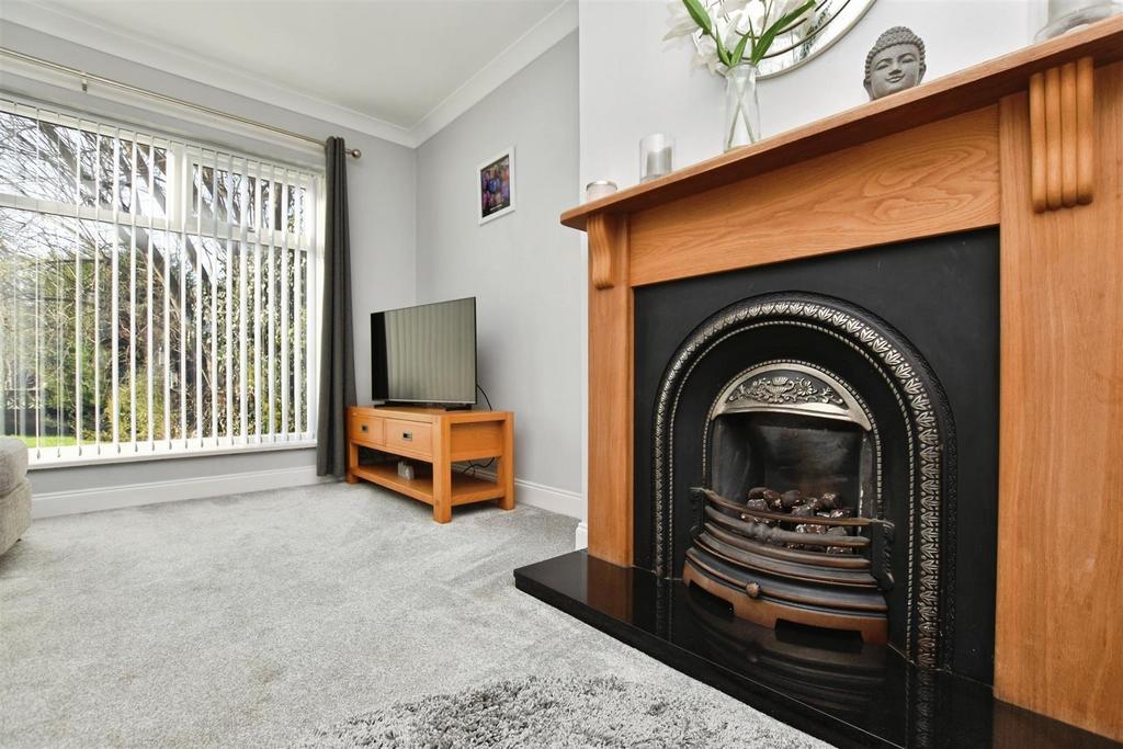 Lounge Feature