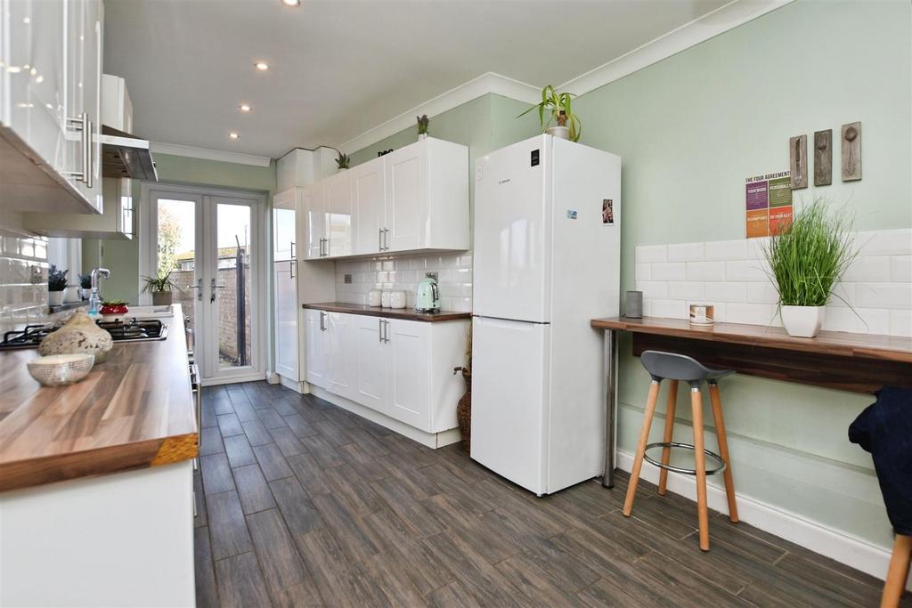 Breakfast Kitchen
