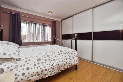 undefined, Princes Avenue, Hull HU12