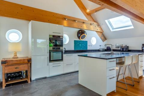 3 bedroom detached house for sale, Vinegar Hill, Undy, NP26