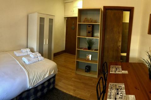 undefined, Aldersgate Street, EC1A