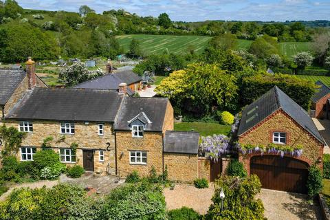 3 bedroom cottage for sale, West View, Upper Brailes, Banbury, OX15 5AX