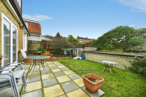 4 bedroom detached house for sale, Dudley Road, Brighton