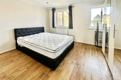 1 bedroom flat to rent, Courtlands Close, Hertfordshire WD24