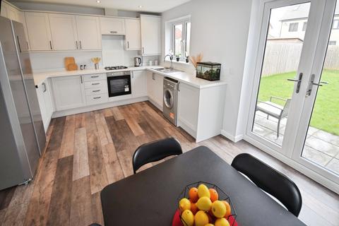 3 bedroom end of terrace house for sale, Greenland Square, Skegness PE25