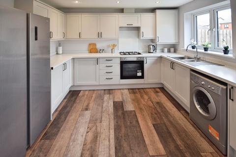 3 bedroom end of terrace house for sale, Greenland Square, Skegness PE25