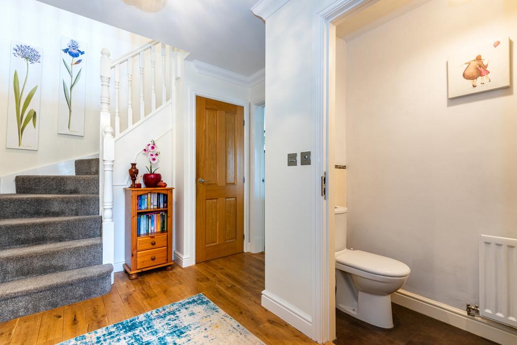 Entrance Hall & Cloakroom