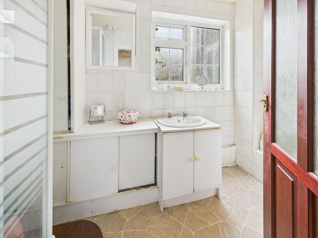 Ground Floor Shower Room