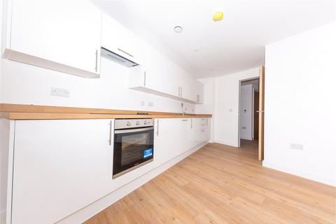2 bedroom flat to rent, Cadogan Road, London, SE18