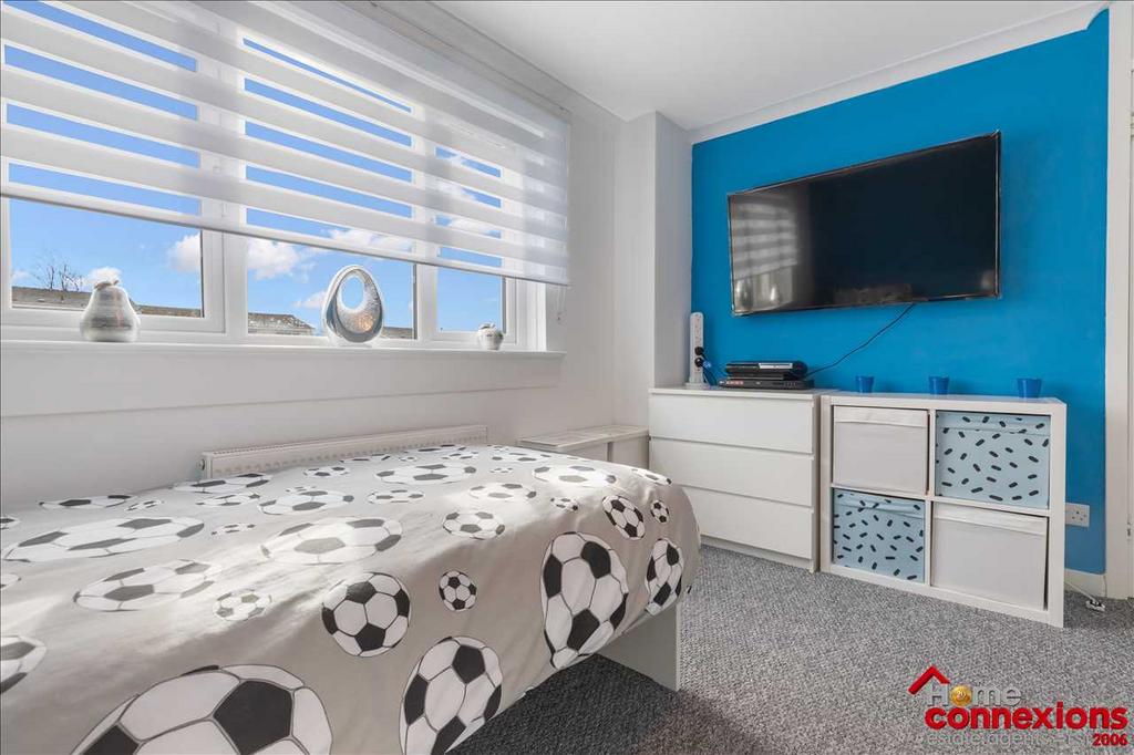 Bedroom Two (2)