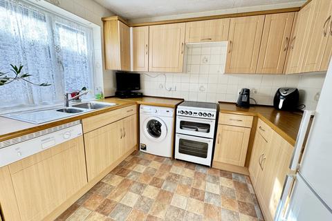 2 bedroom bungalow for sale, Ferndown BH22