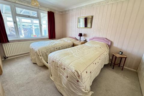2 bedroom bungalow for sale, Ferndown BH22