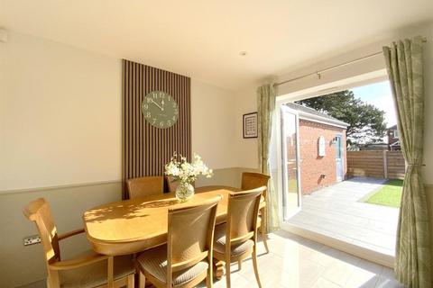 undefined, Highgate, Cleethorpes