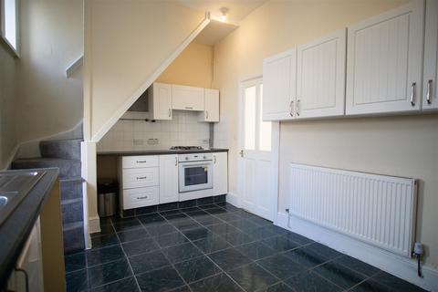 undefined, 3 Bedroom House to Let On New Hall Lane, Preston
