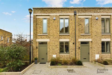 undefined, Kupu Mews, Limehouse