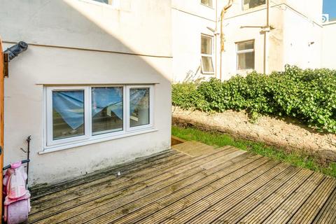 2 bedroom apartment for sale, Connaught Avenue, Plymouth PL4
