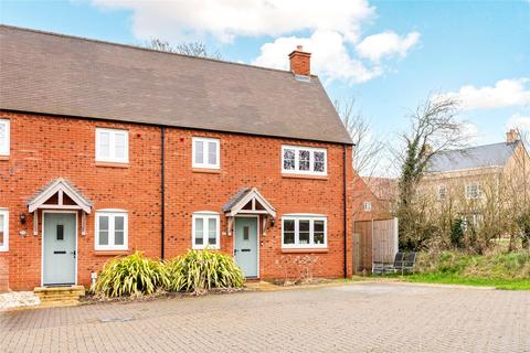 Tanters Road, Towcester, West Northamptonshire, NN12