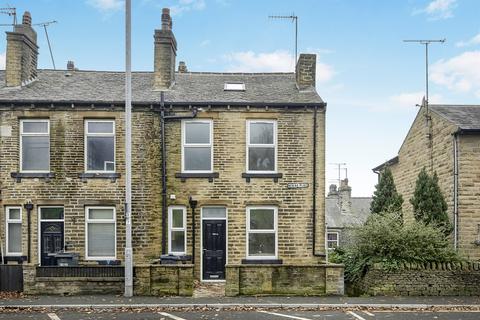 4 bedroom end of terrace house for sale, Beulah Place, Luddendenfoot, Halifax