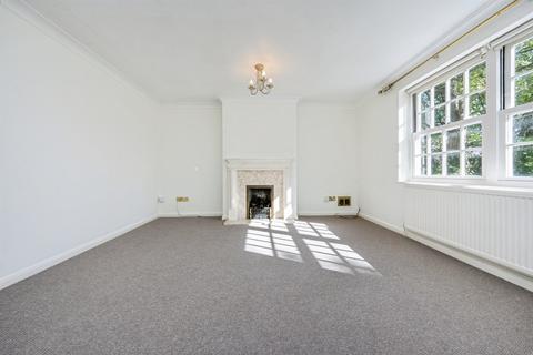 undefined, Burnhams Field, Weston Turville, Aylesbury