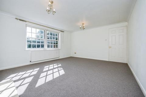 undefined, Burnhams Field, Weston Turville, Aylesbury
