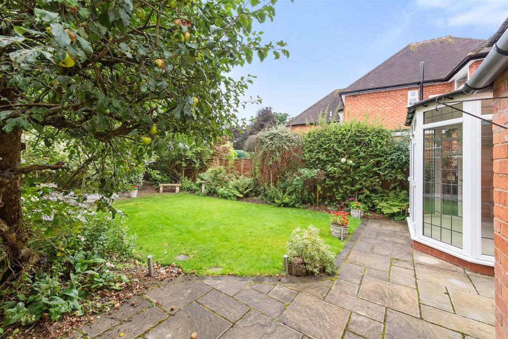 7, Fircroft Solihull, B91 1 JL 17.jpg