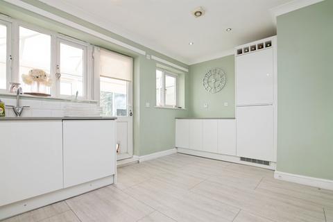 3 bedroom semi-detached house for sale, Hall Green Road, WEST BROMWICH