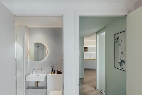 undefined, Peninsula Riverfront, 4 Cutter Lane, Greenwich Peninsula, SE10