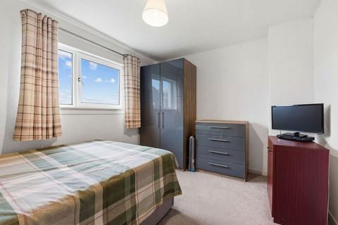 2 bedroom end of terrace house for sale, Cedar Avenue, Johnstone PA5