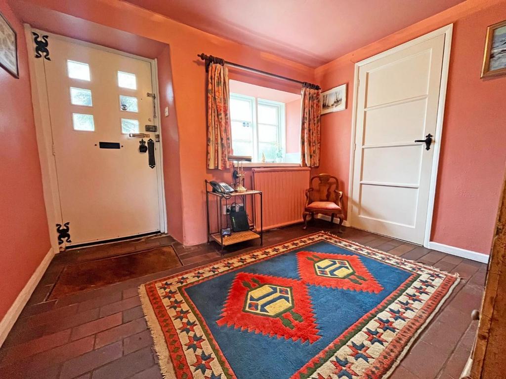 Entrance Hall.jpg