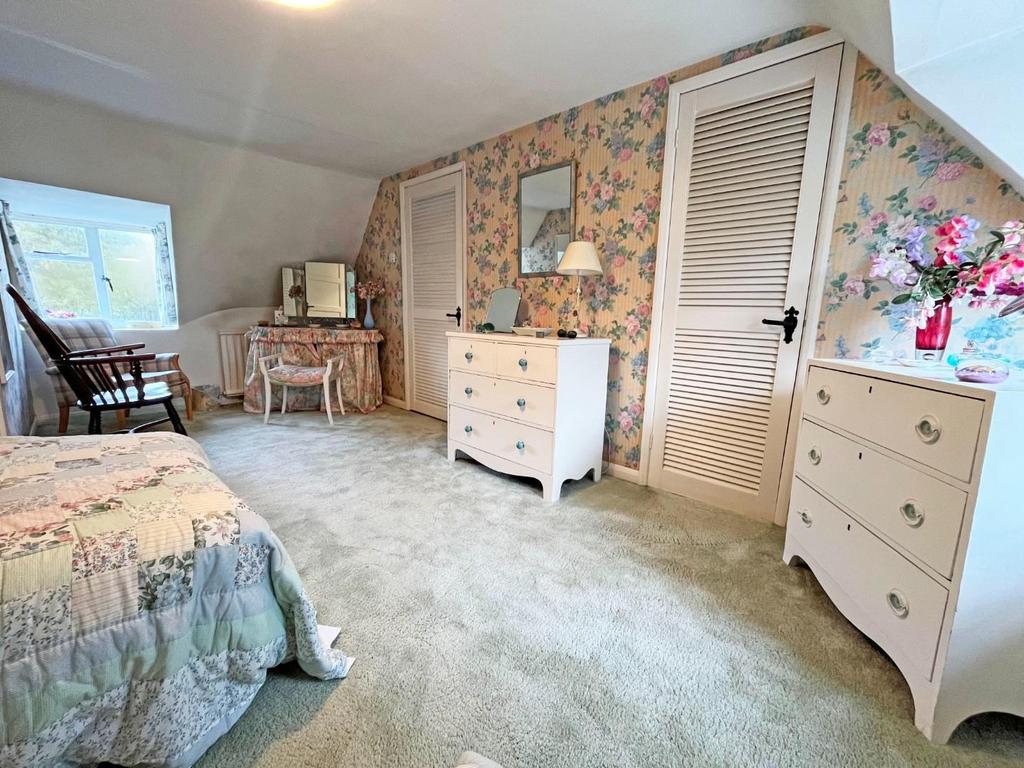 Bedroom1.jpg