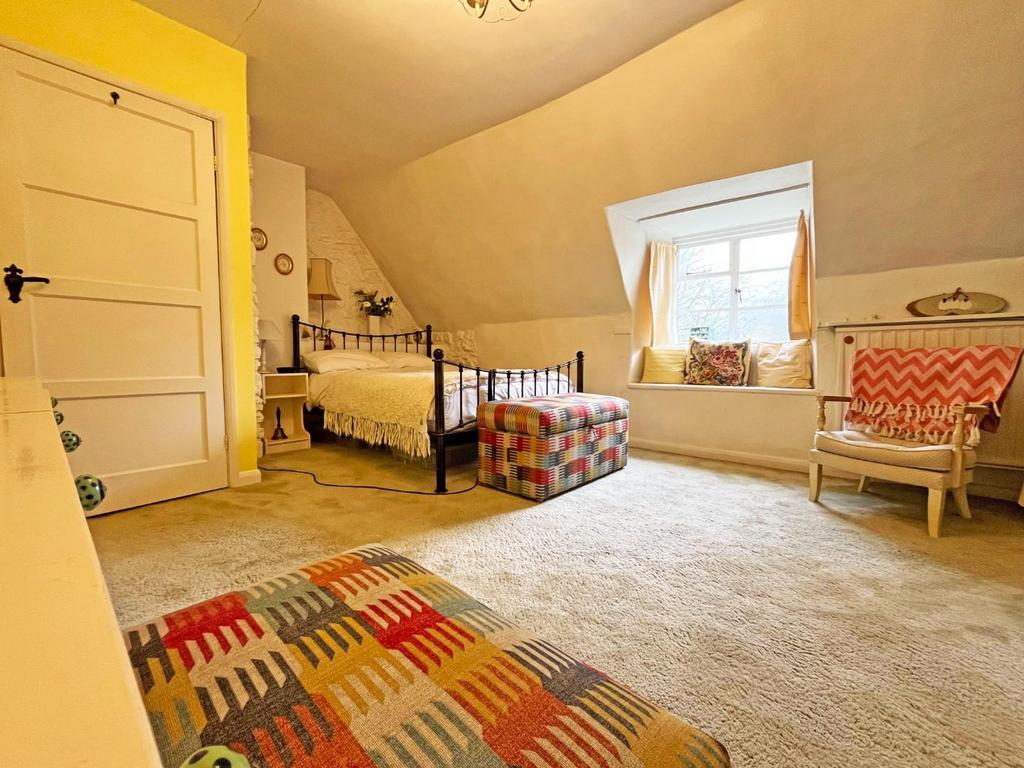Bedroom 2.jpg