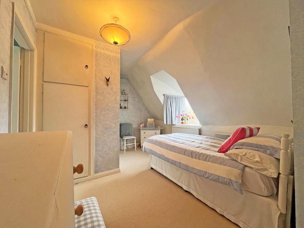 Bedroom 3.jpg
